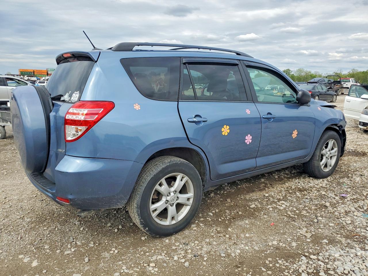 2012 TOYOTA RAV4 BASE photo 7