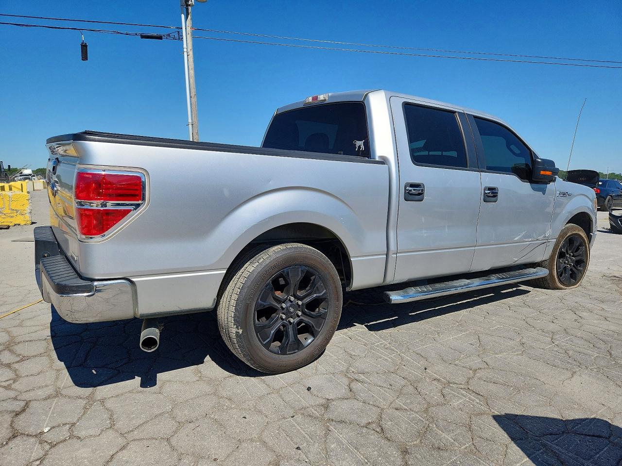 2011 FORD F150 SUPERCREW photo 5