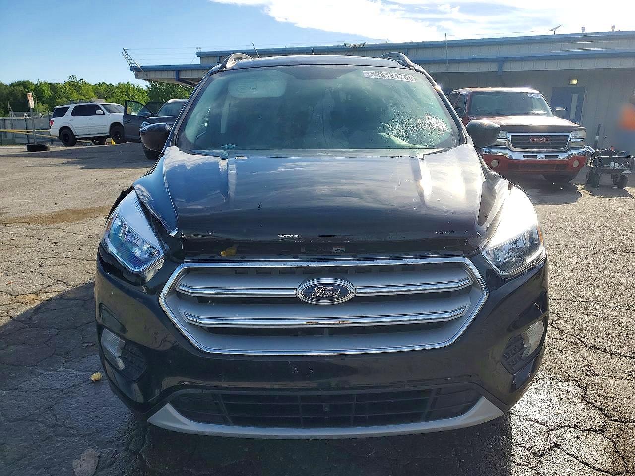 2018 FORD ESCAPE SE photo 9