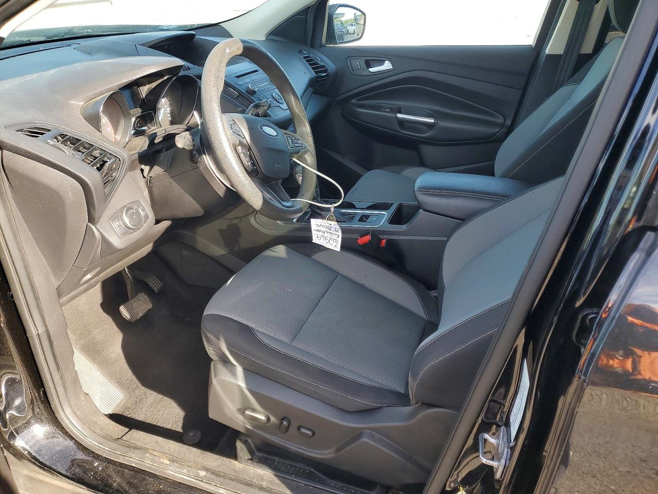 2018 FORD ESCAPE SE photo 13