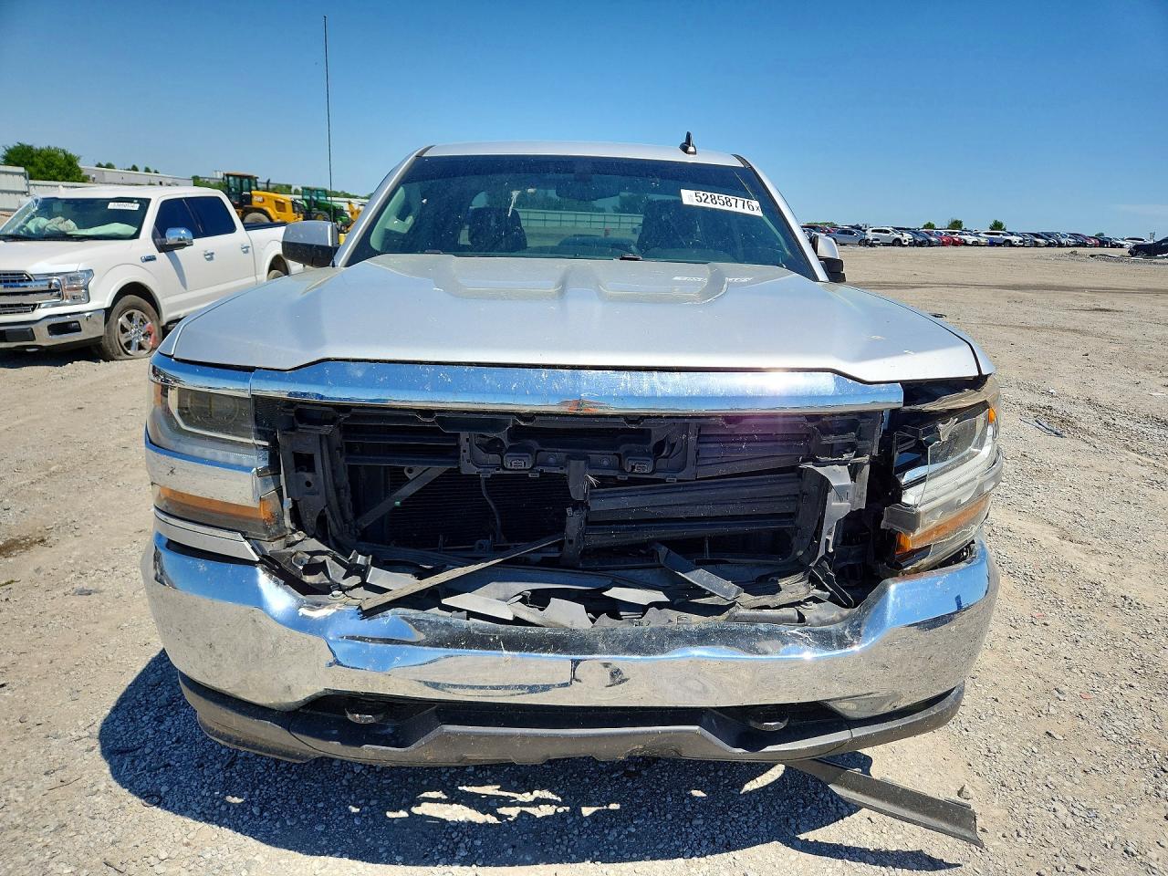 2018 CHEVROLET SILVERADO K1500 LT photo 9
