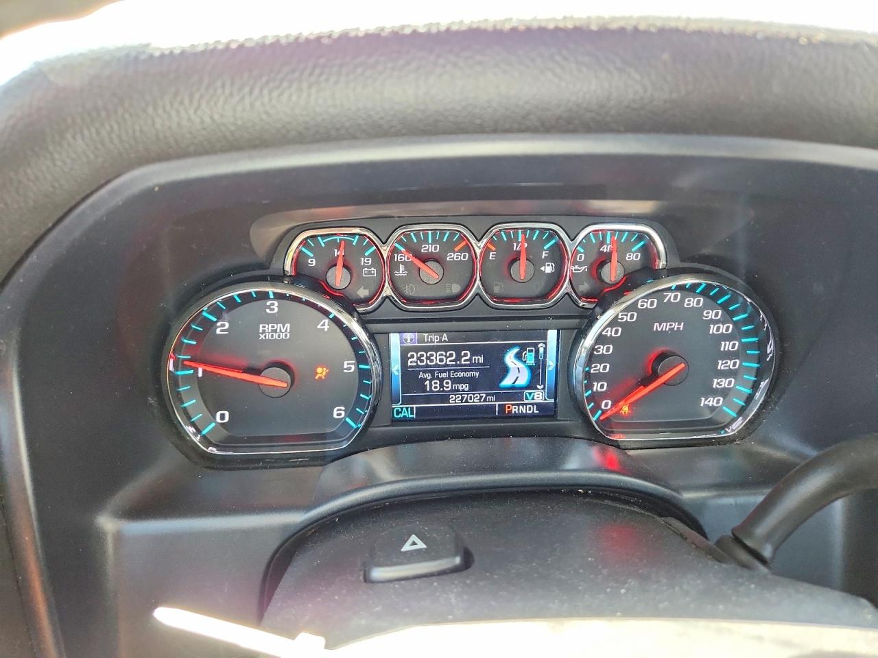 2018 CHEVROLET SILVERADO K1500 LT photo 17