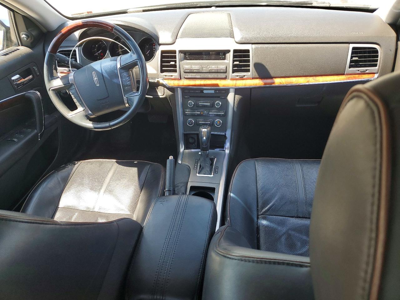 2010 LINCOLN MKZ photo 15