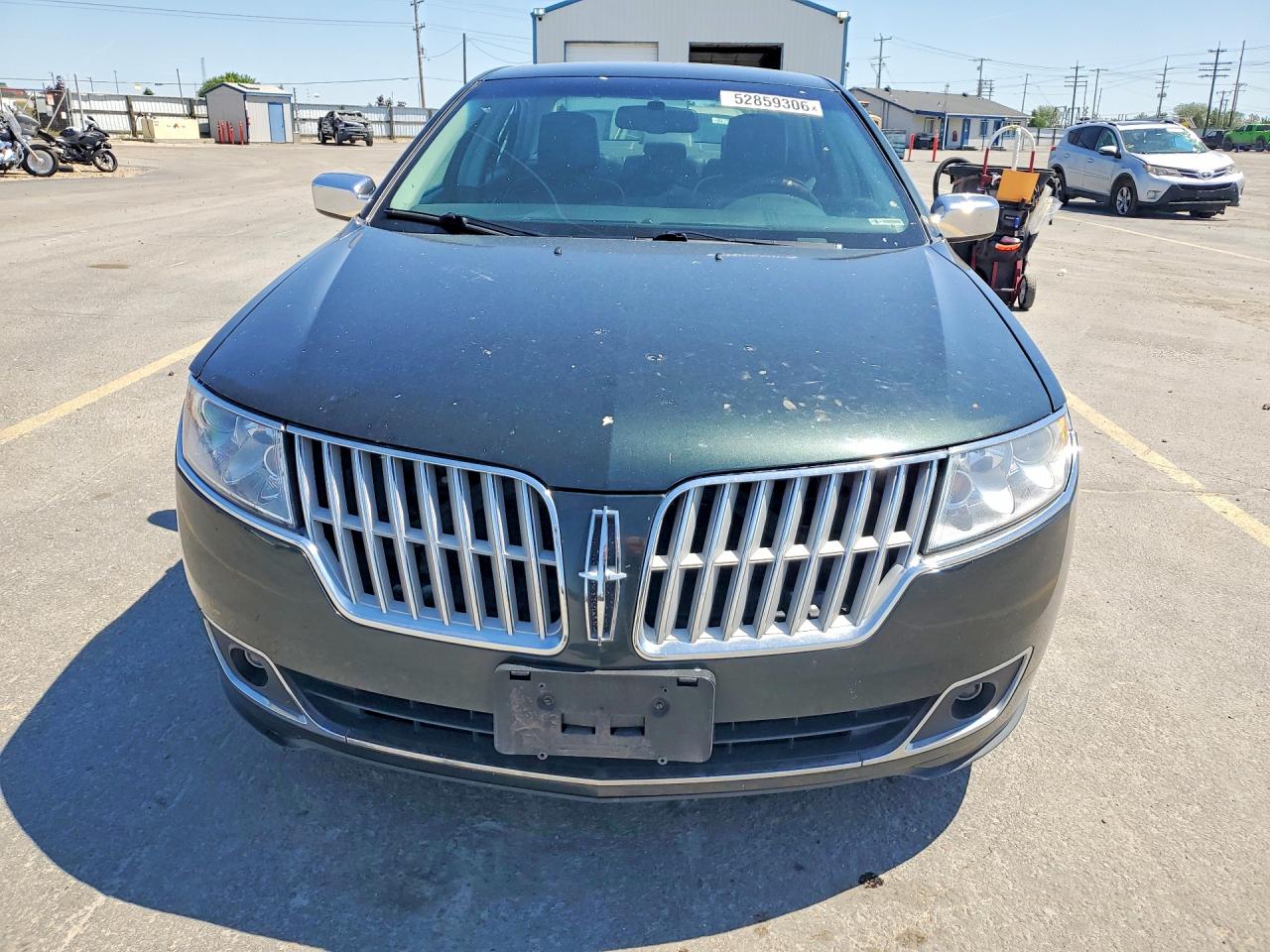2010 LINCOLN MKZ photo 9