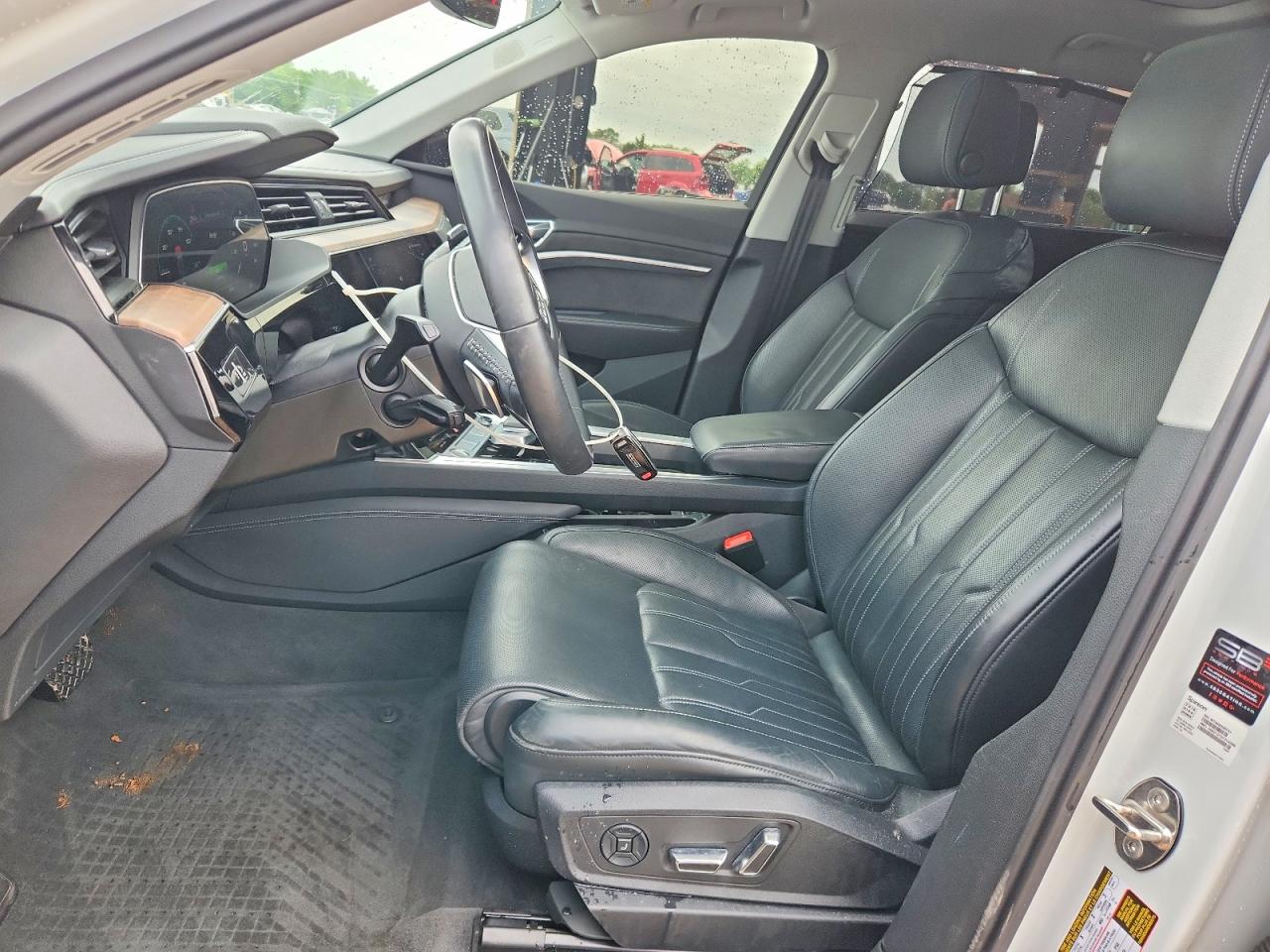 2019 AUDI E-TRON PRESTIGE photo 7