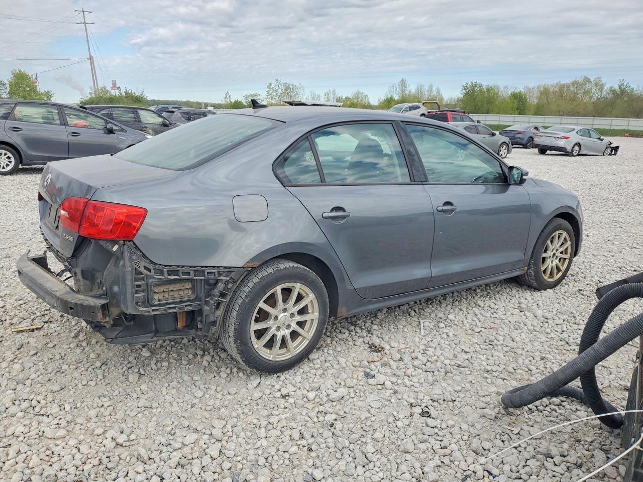 2011 VOLKSWAGEN JETTA SE photo 7