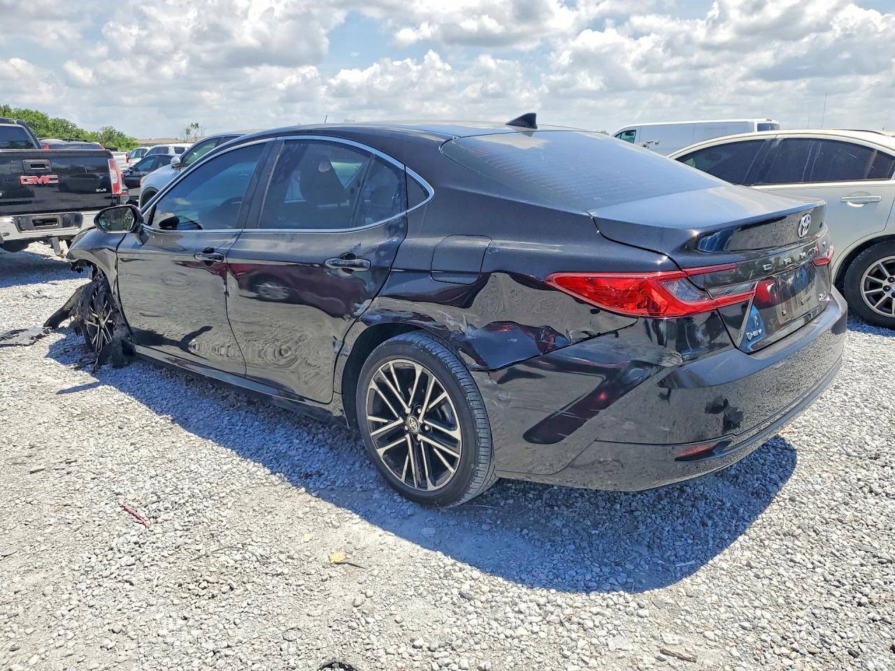 2025 TOYOTA CAMRY photo 2