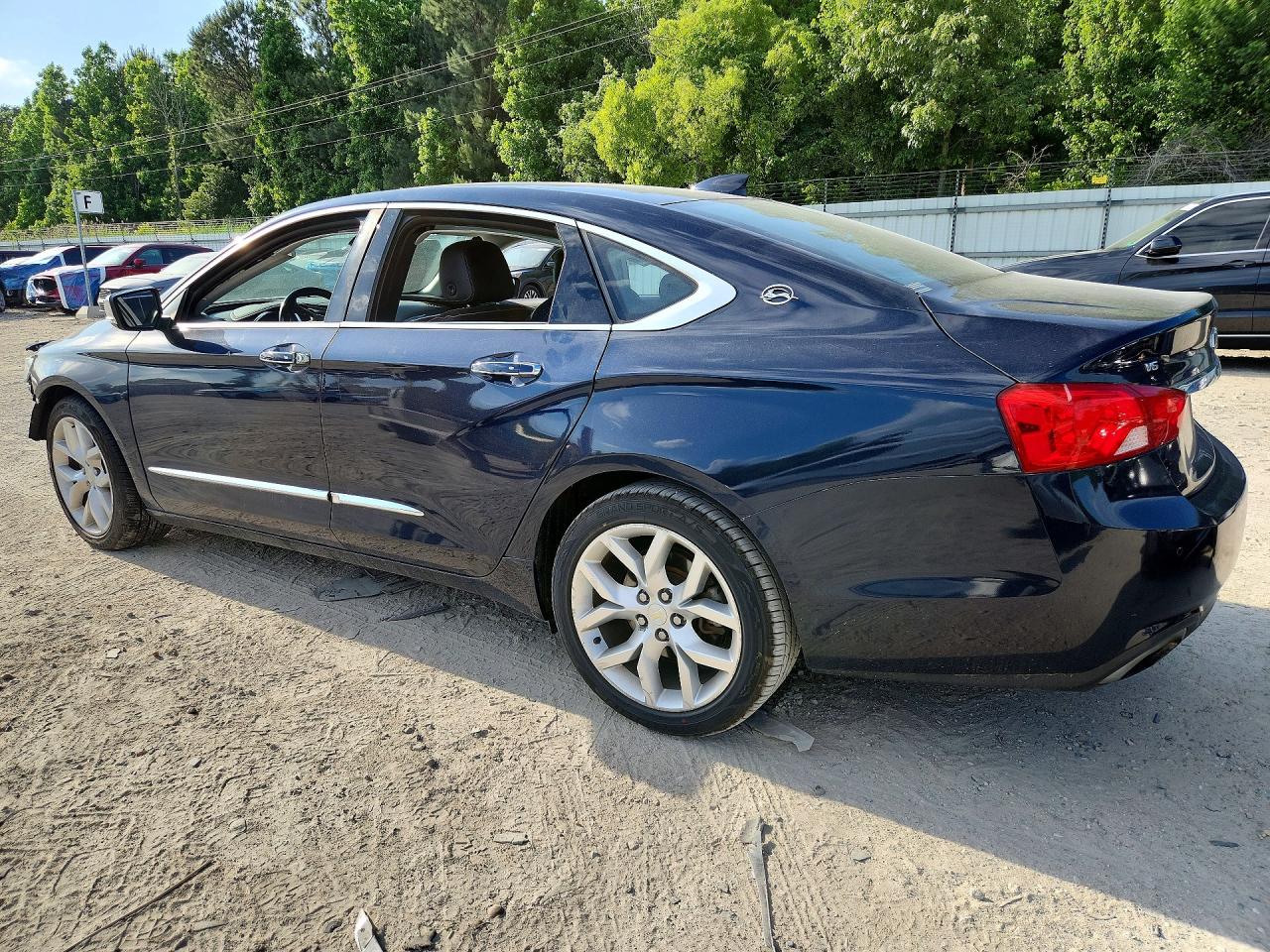 2018 CHEVROLET IMPALA PREMIER photo 3