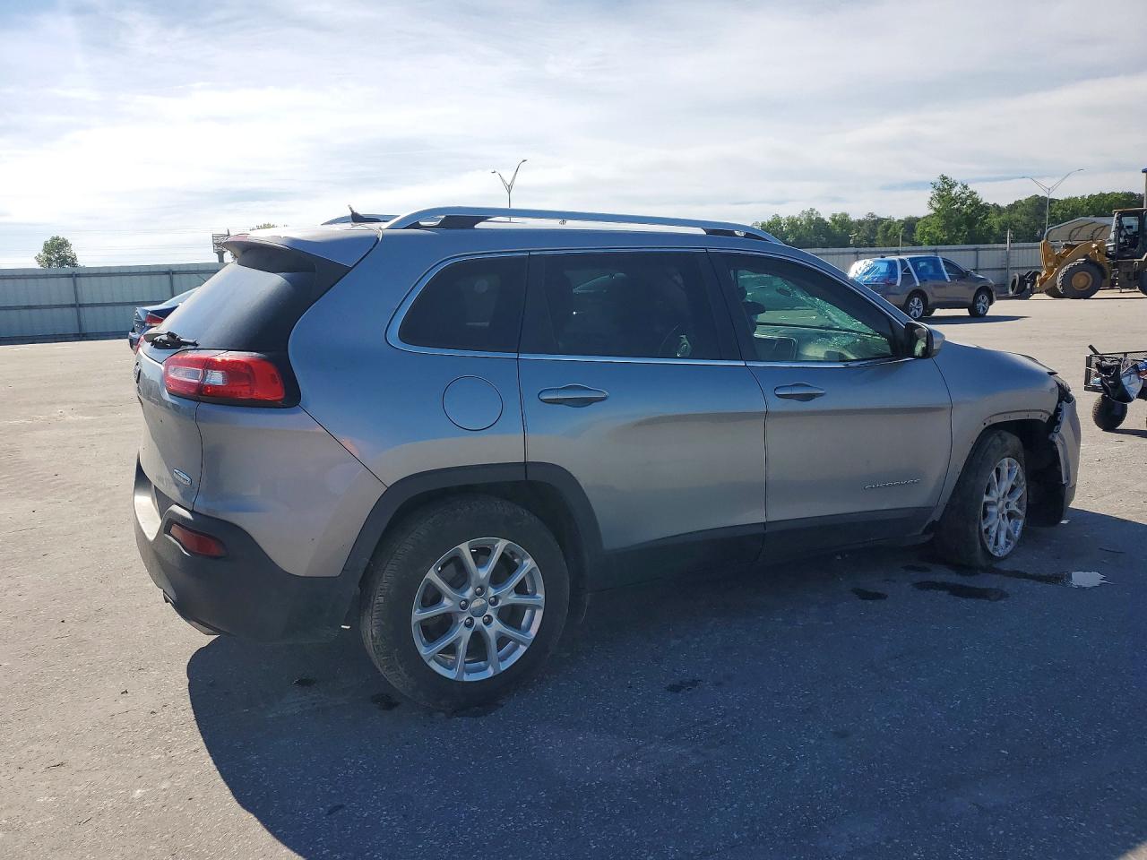 2015 JEEP CHEROKEE LATITUDE photo 5