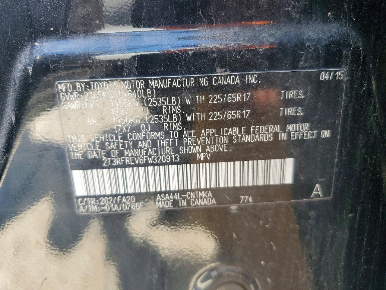 2015 TOYOTA RAV4 XLE photo 37