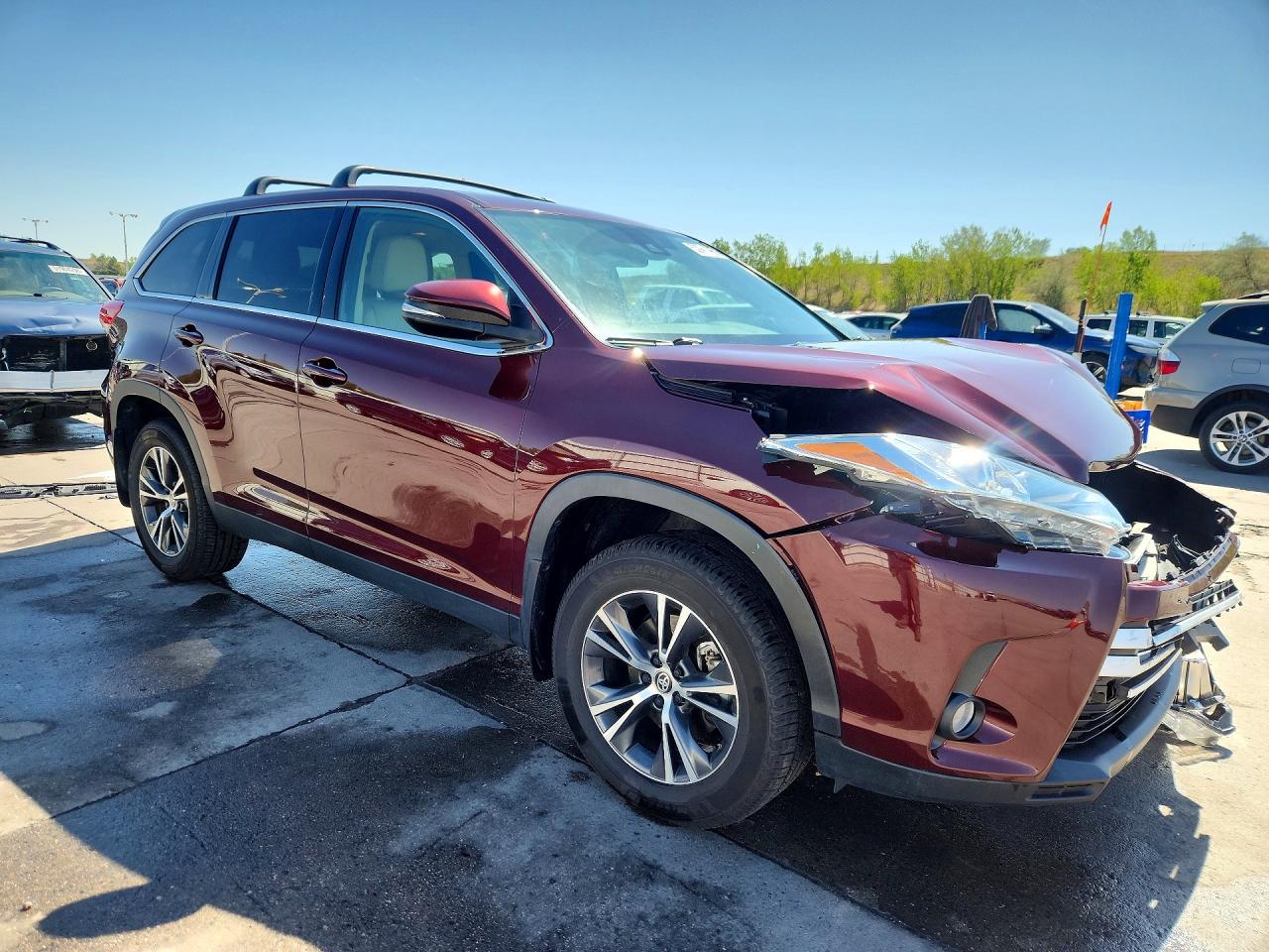 2019 TOYOTA HIGHLANDER LE PLUS photo 7
