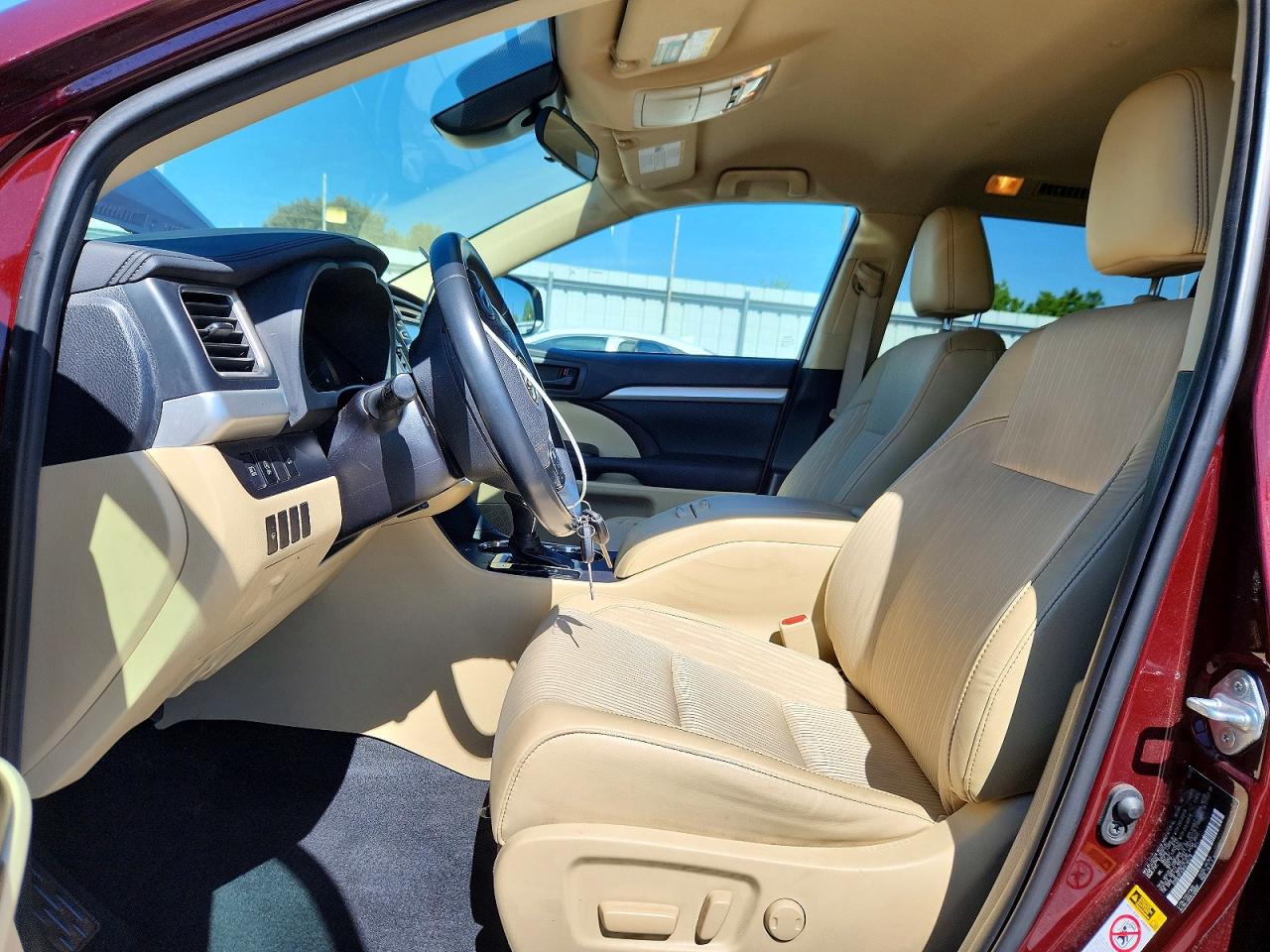 2019 TOYOTA HIGHLANDER LE PLUS photo 13