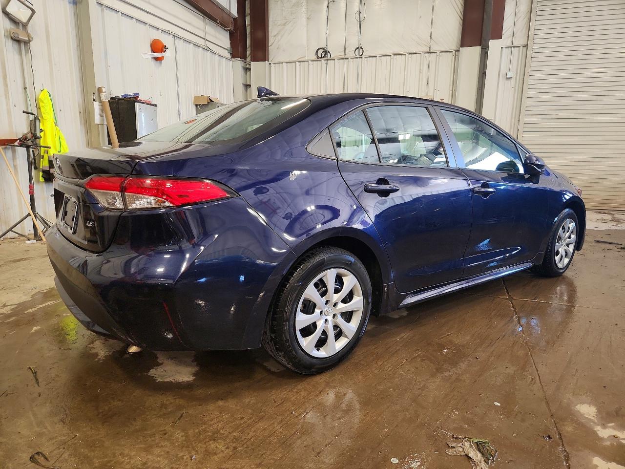2021 TOYOTA COROLLA LE photo 5