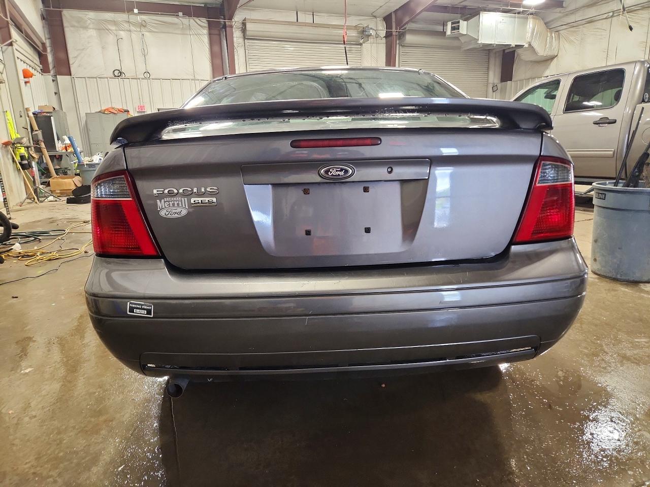 2007 FORD FOCUS ZX4 photo 16