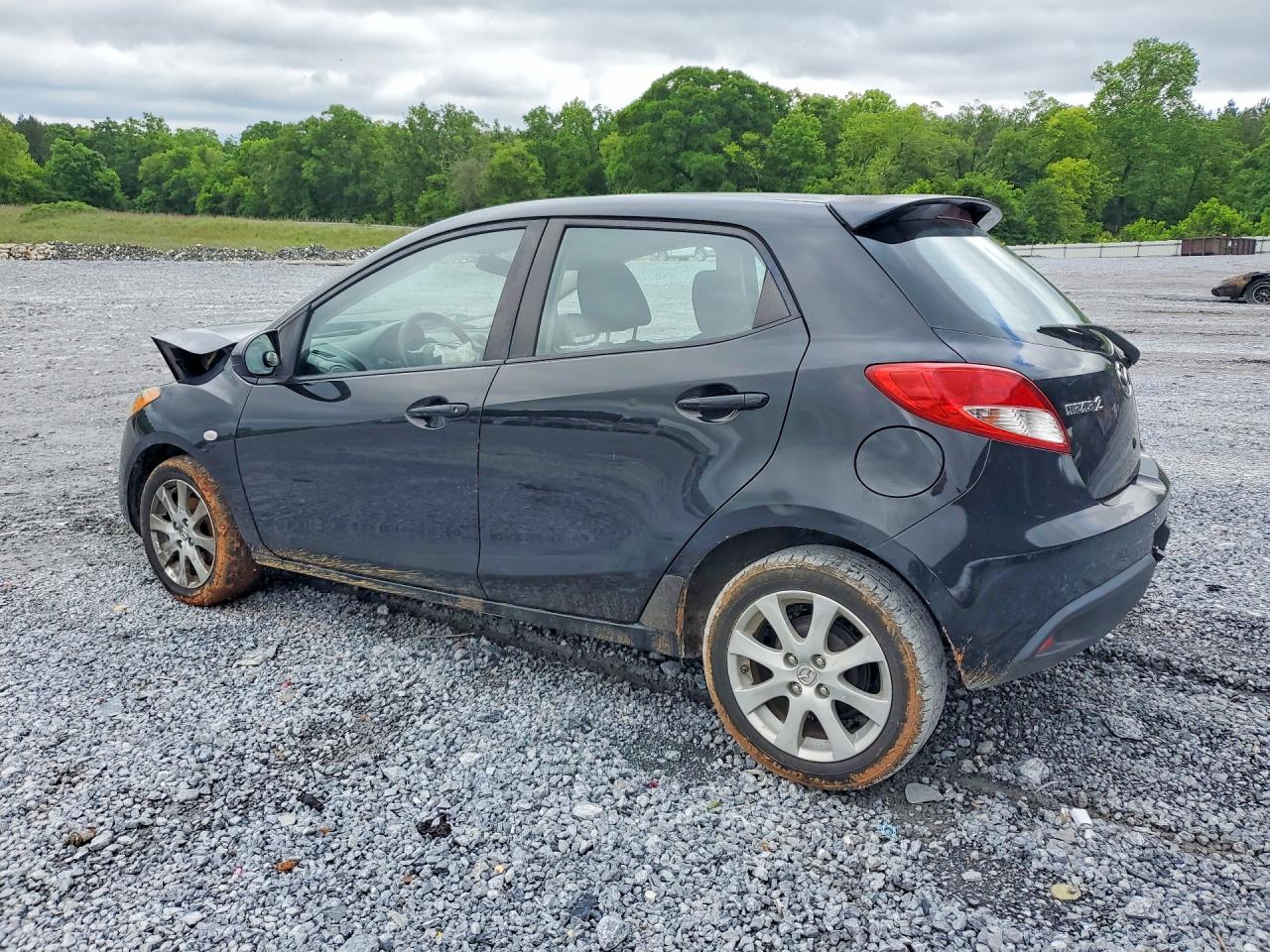 2012 MAZDA MAZDA2 photo 3