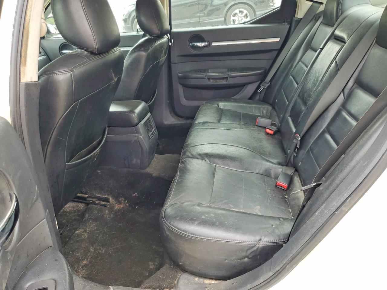 2008 DODGE CHARGER SXT photo 28