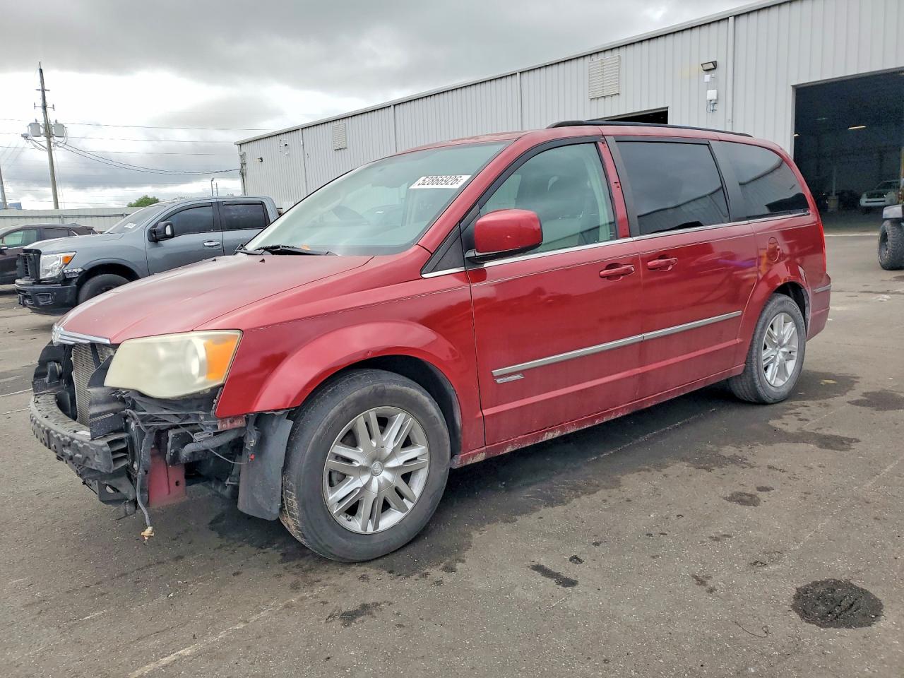 2010 CHRYSLER TOWN & COUNTRY