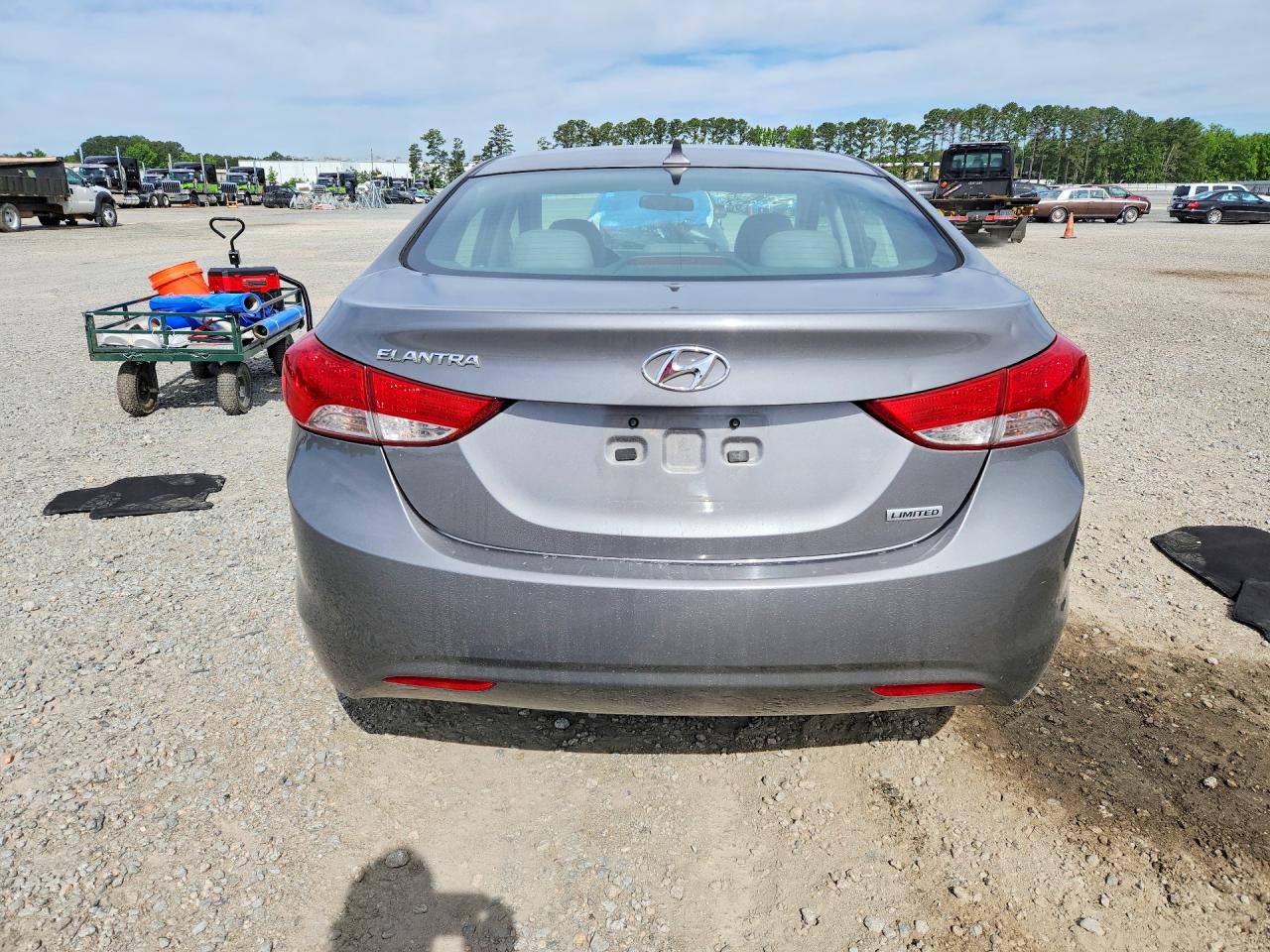 2013 HYUNDAI ELANTRA LIMITED photo 11