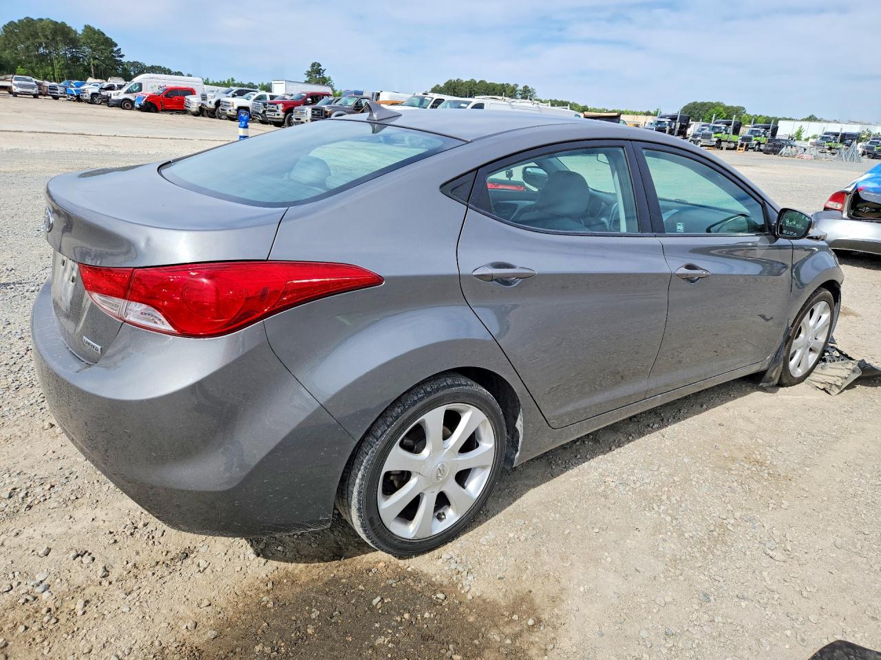 2013 HYUNDAI ELANTRA LIMITED photo 5