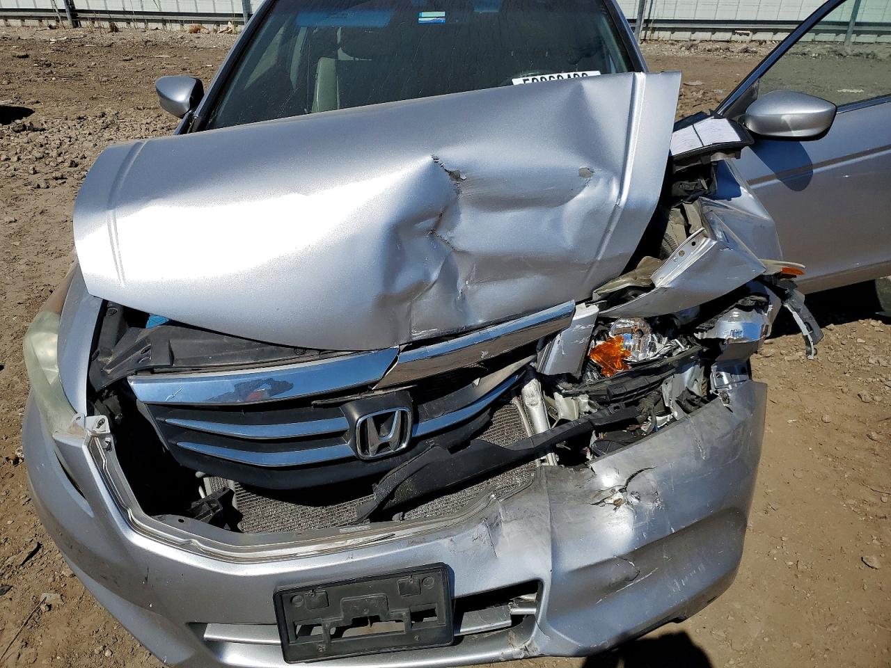 2011 HONDA ACCORD photo 21