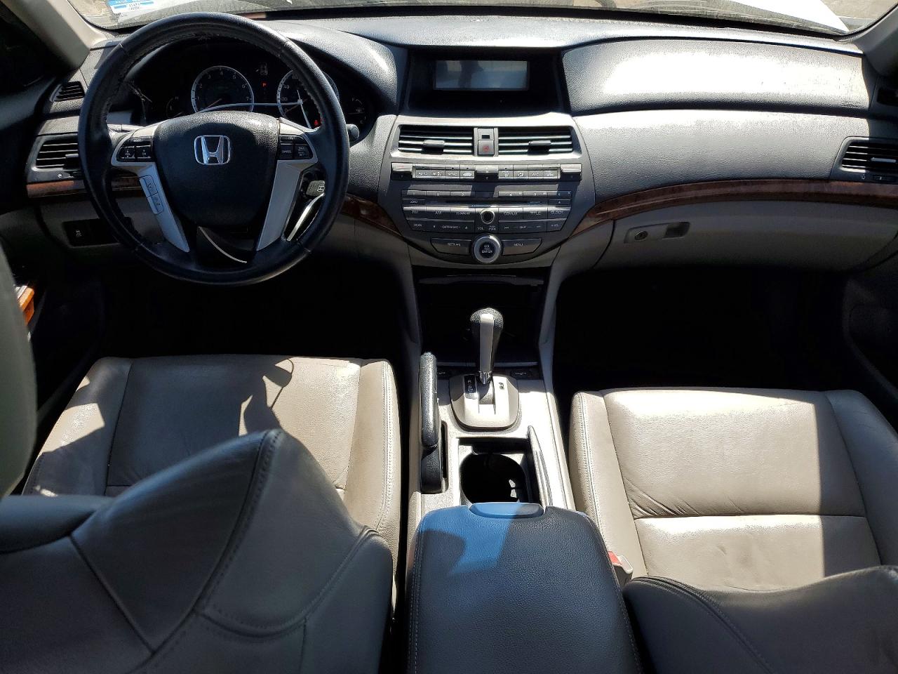 2011 HONDA ACCORD photo 15
