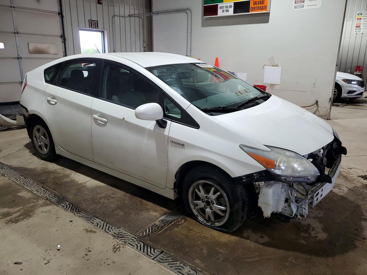2010 TOYOTA PRIUS IV photo 10