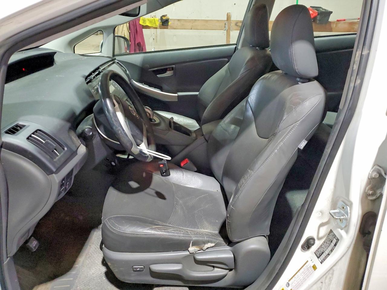2010 TOYOTA PRIUS IV photo 19