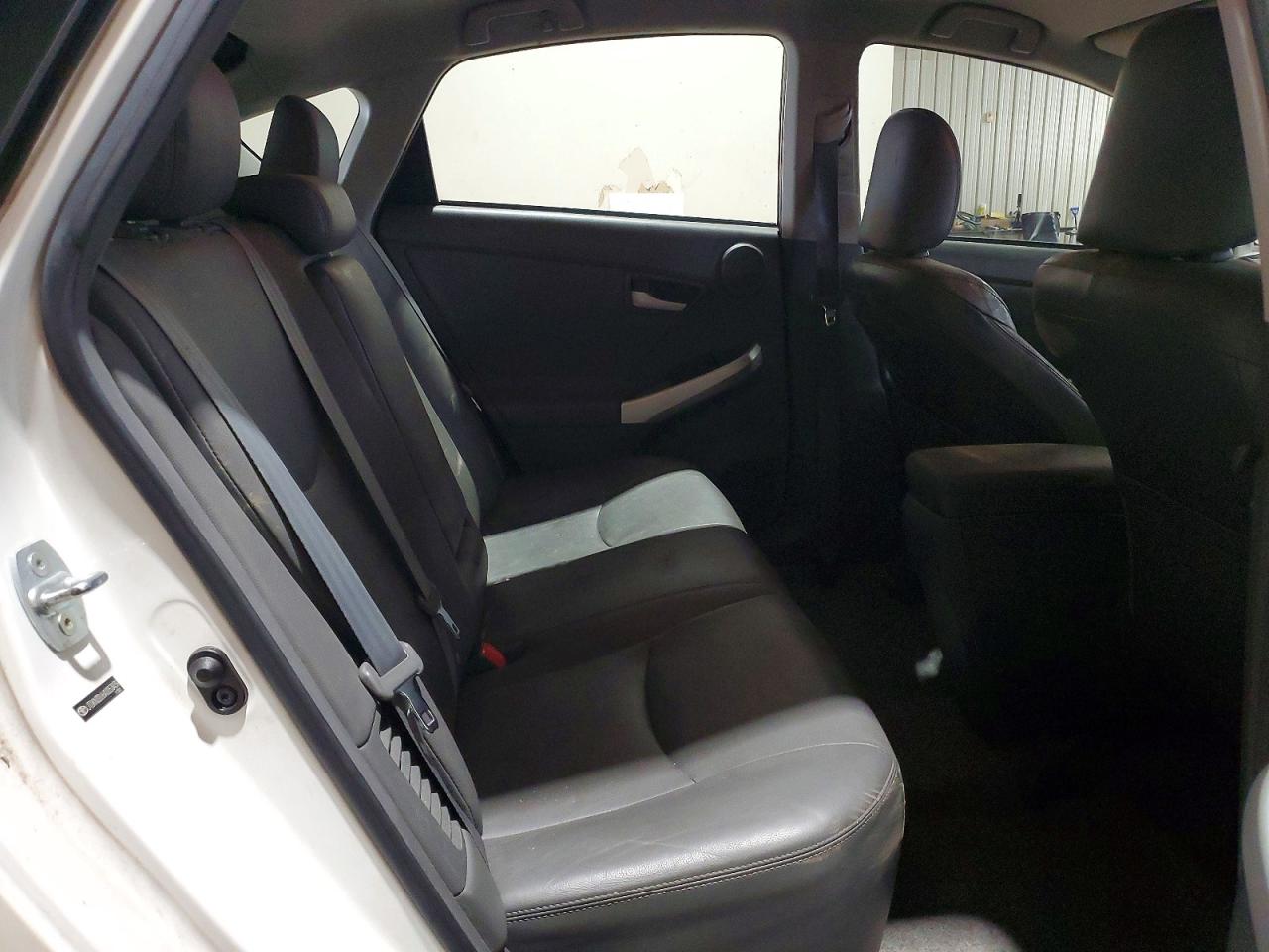 2010 TOYOTA PRIUS IV photo 28