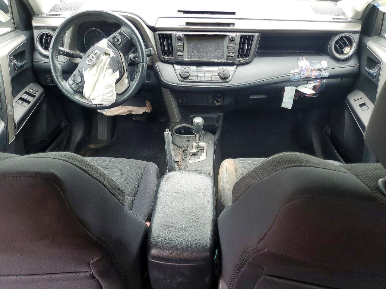 2016 TOYOTA RAV4 XLE photo 15