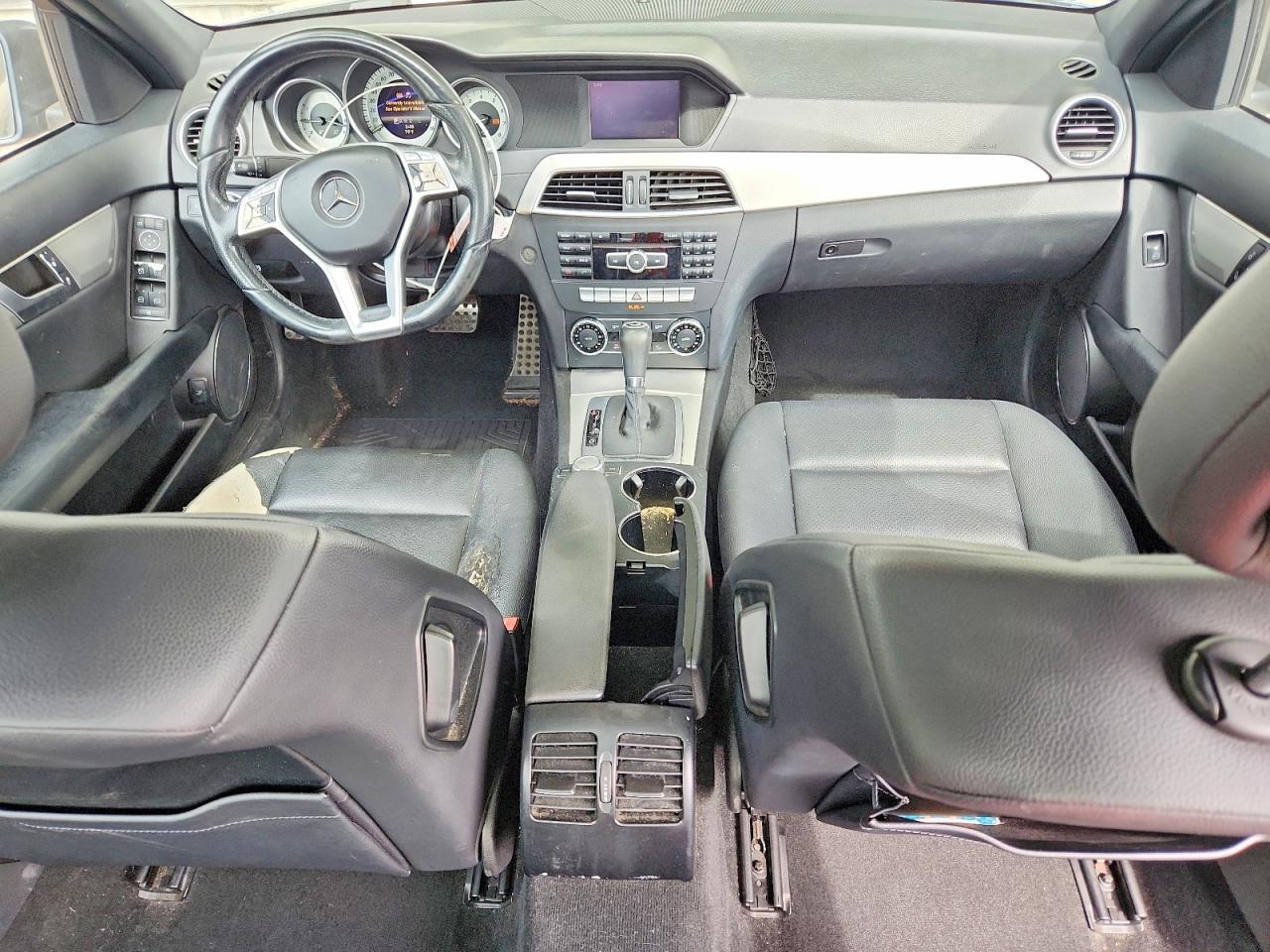2013 MERCEDES-BENZ C 250 photo 22