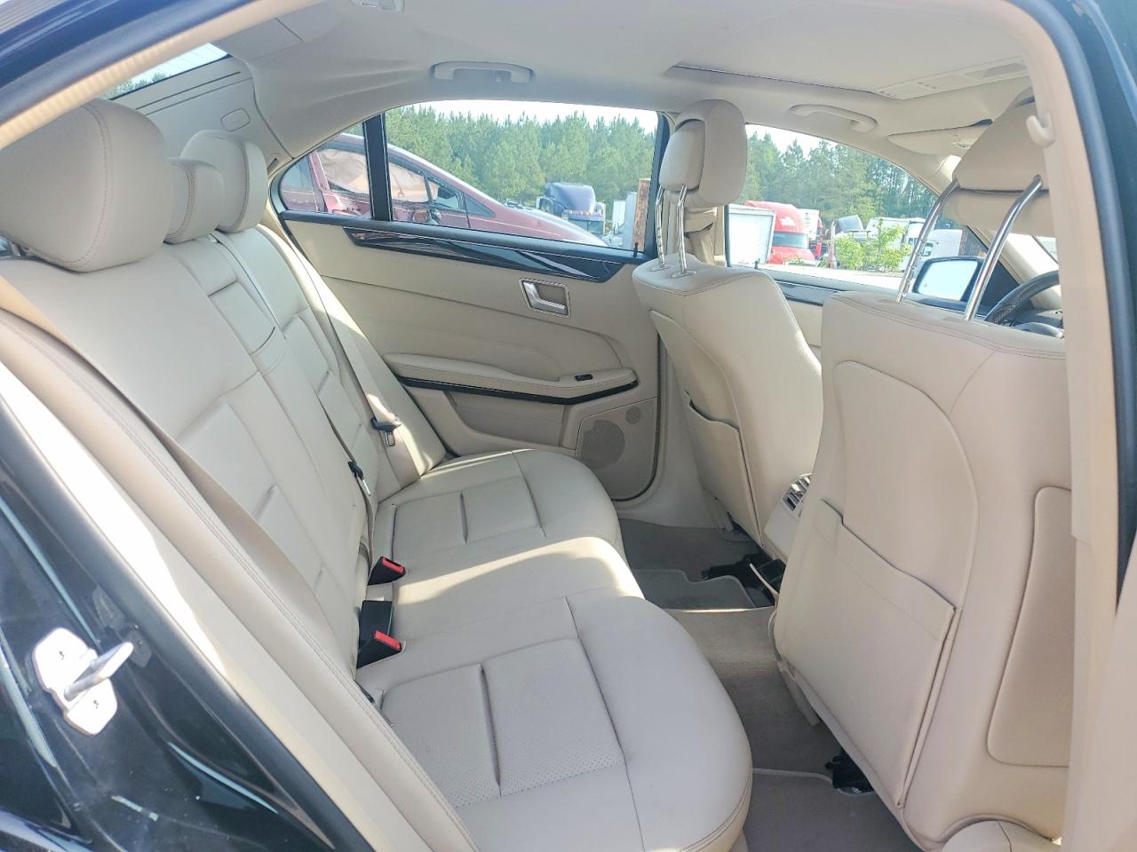 2016 MERCEDES-BENZ E 350 4MATIC photo 19
