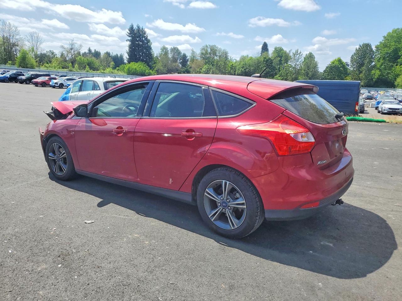 2014 FORD FOCUS SE photo 2