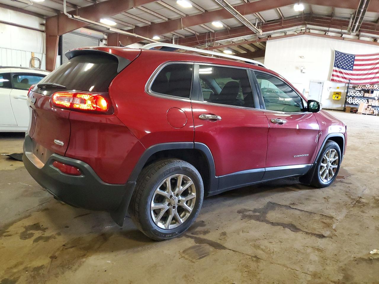 2014 JEEP CHEROKEE LATITUDE photo 3