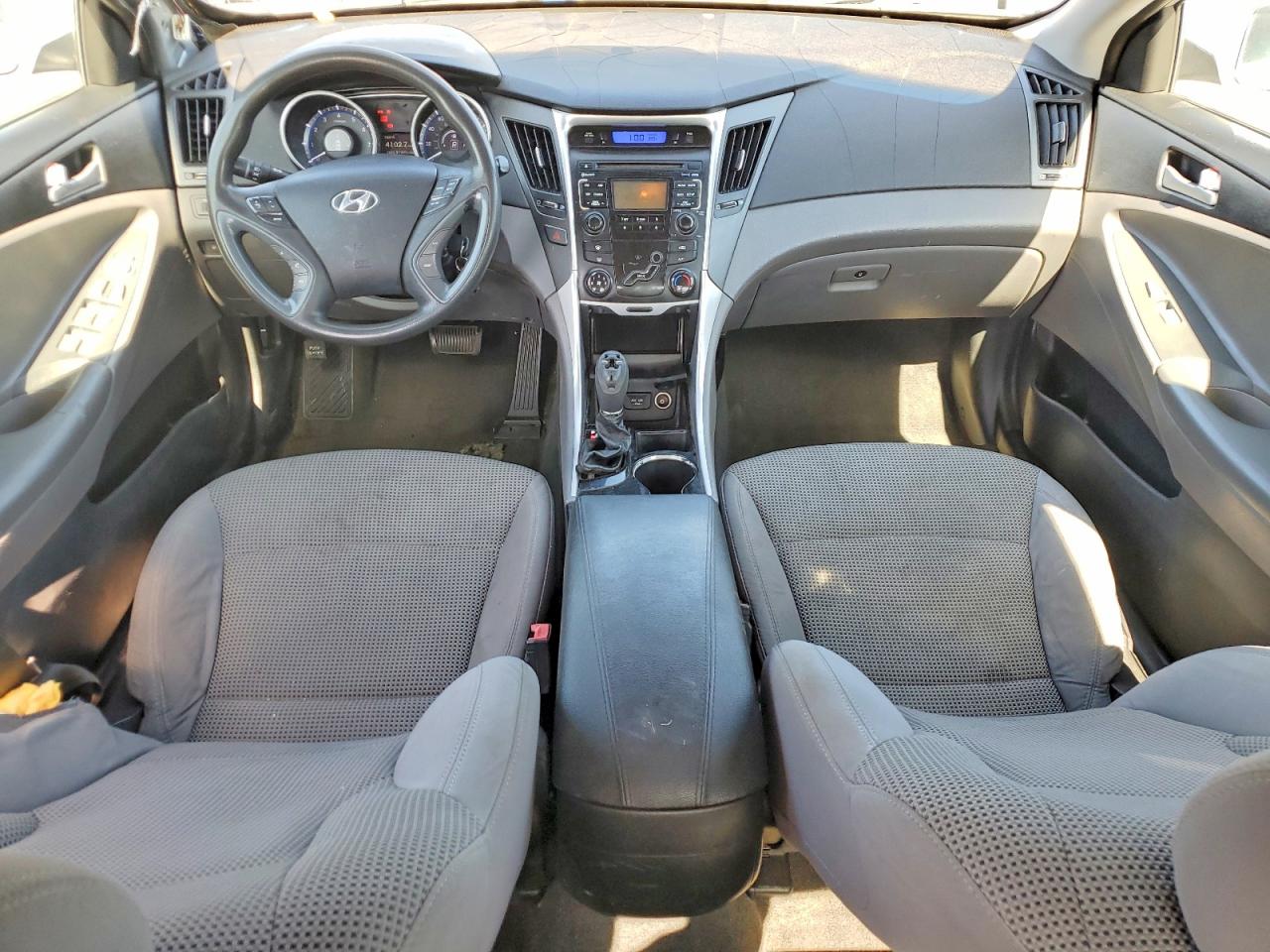 2011 HYUNDAI SONATA GLS photo 15