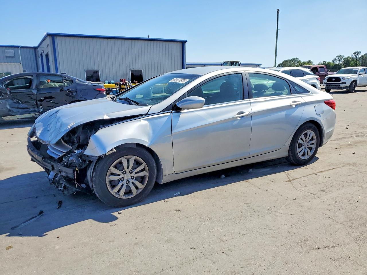 2011 HYUNDAI SONATA