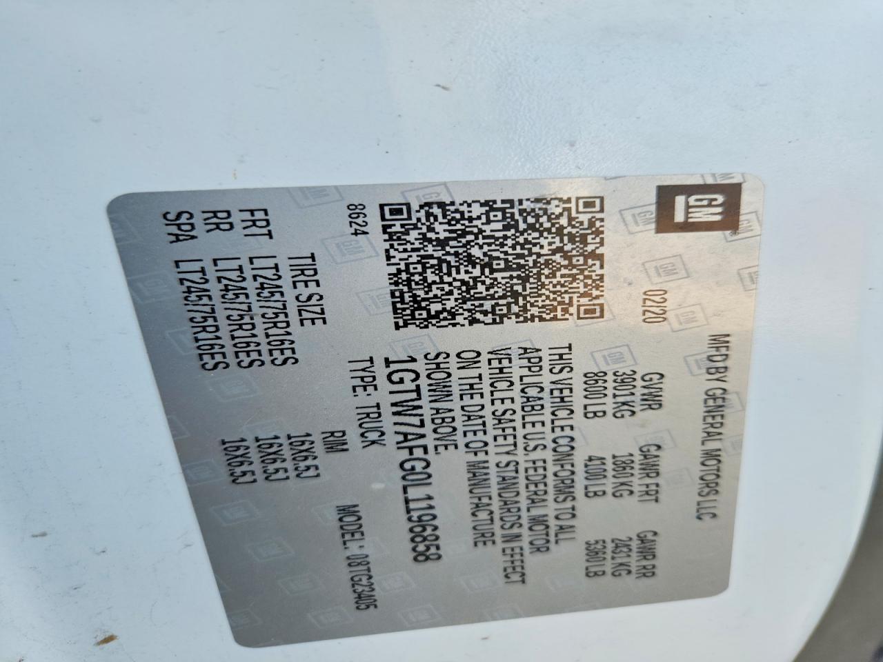 2020 GMC SAVANA G2500 photo 23