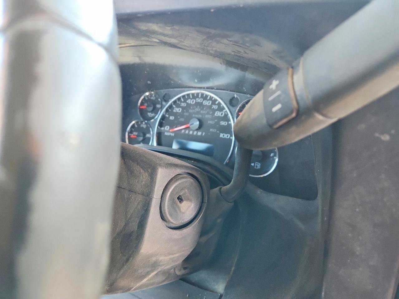 2020 GMC SAVANA G2500 photo 17