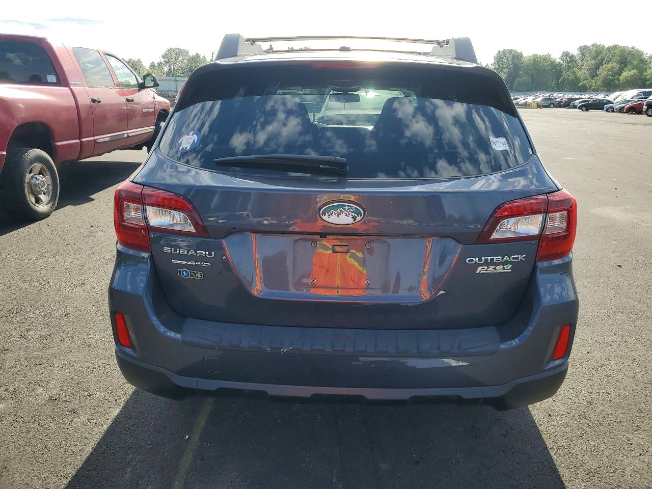 2015 SUBARU OUTBACK 2.5I PREMIUM photo 6