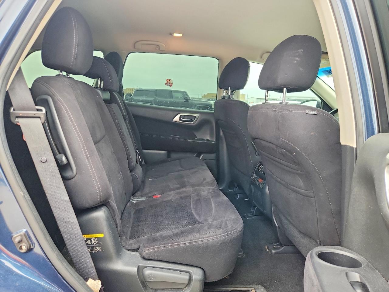 2013 NISSAN PATHFINDER S photo 19