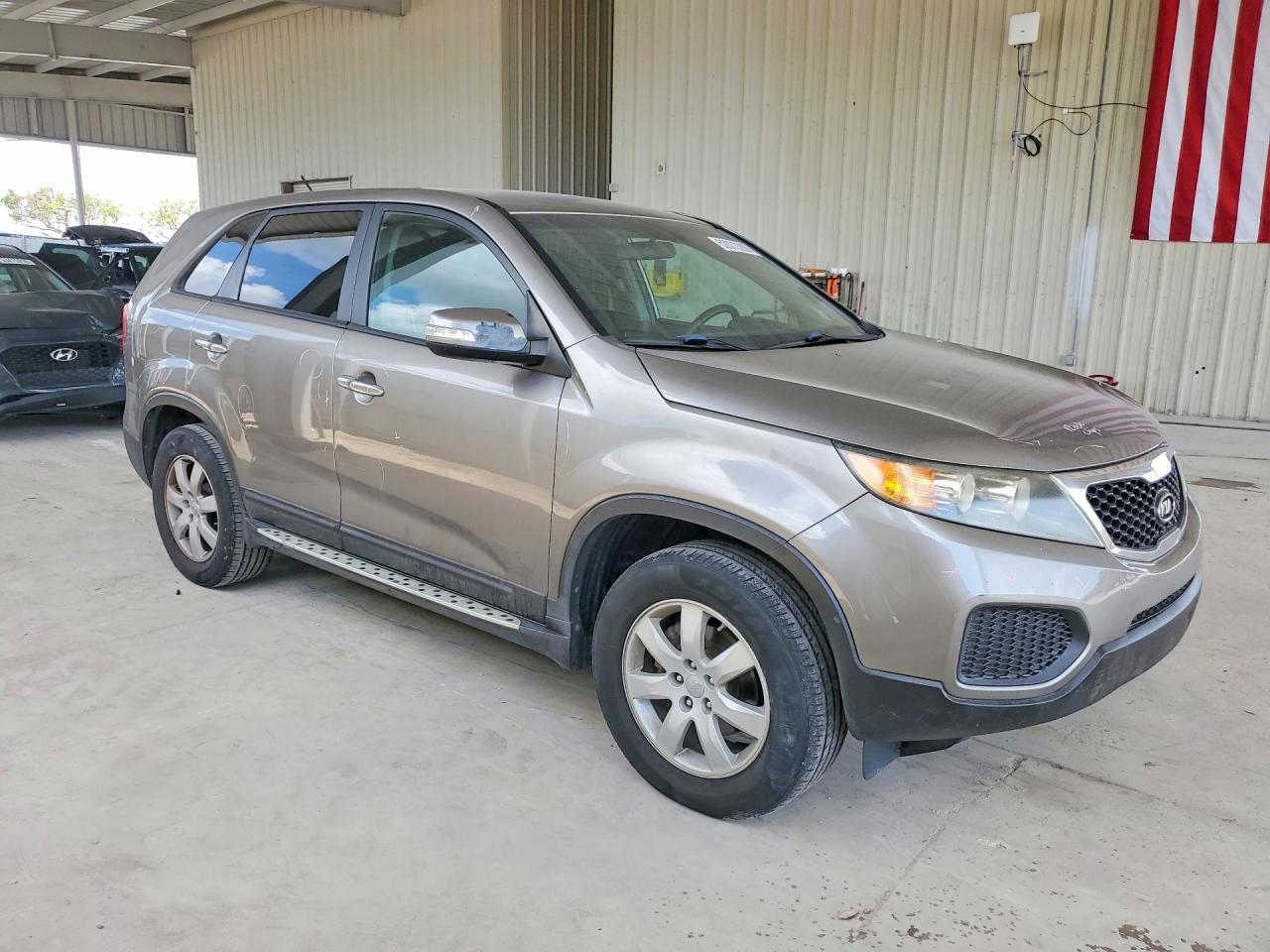 2012 KIA SORENTO LX photo 7