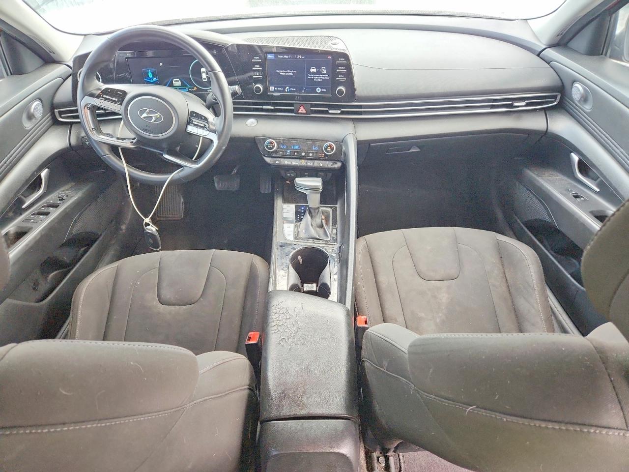 2021 HYUNDAI ELANTRA SEL photo 15