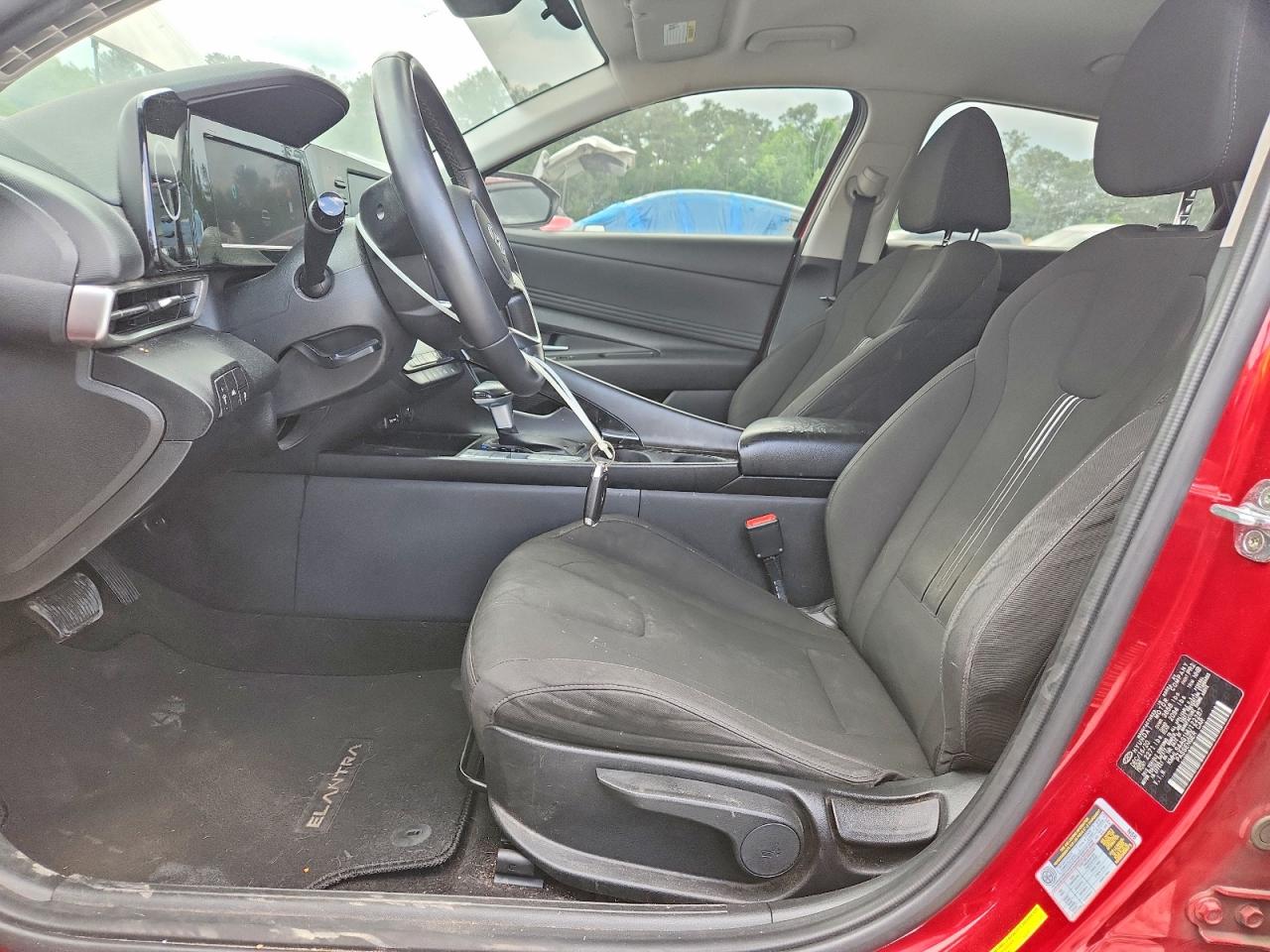 2021 HYUNDAI ELANTRA SEL photo 13