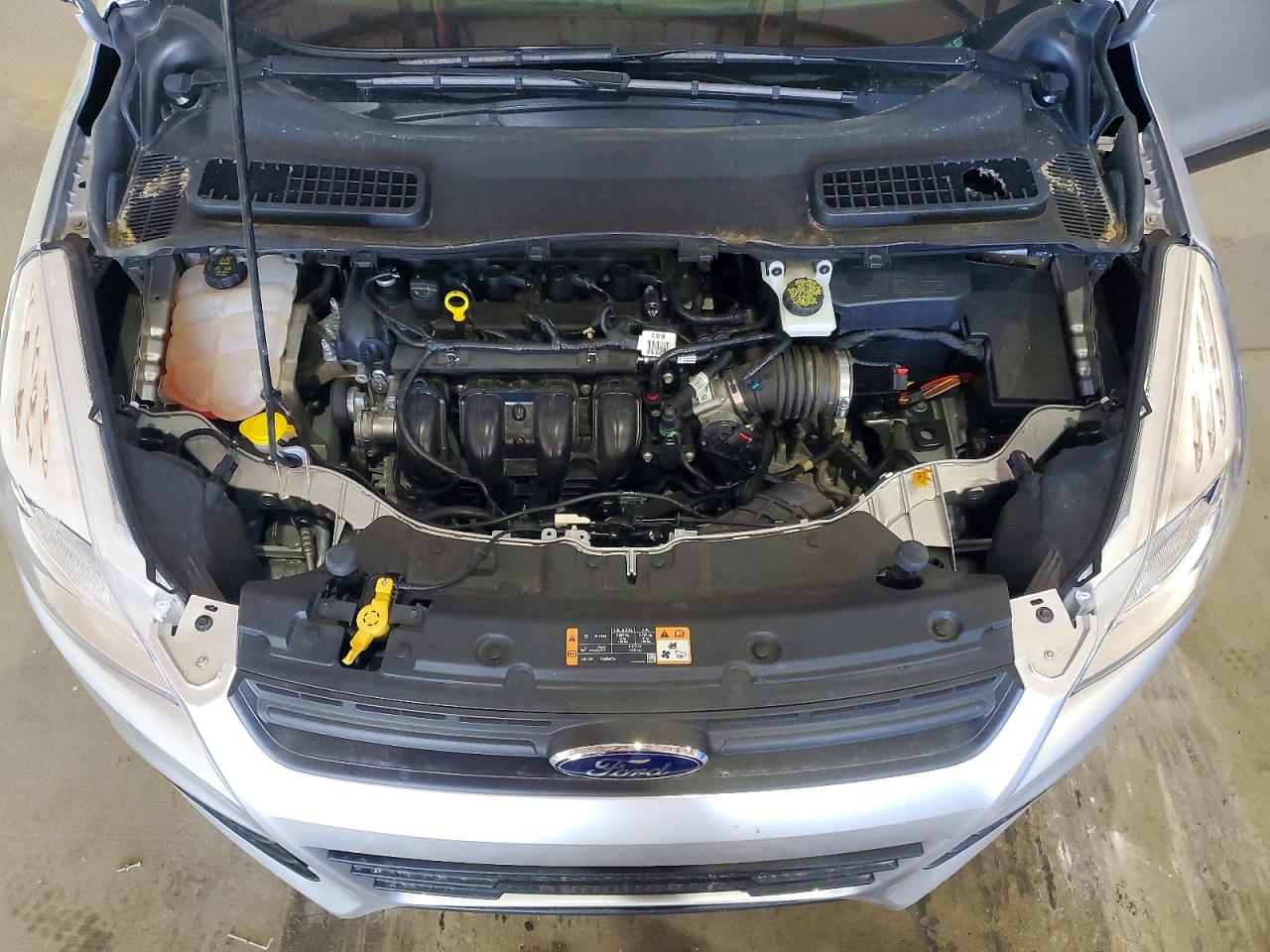 2016 FORD ESCAPE S photo 23