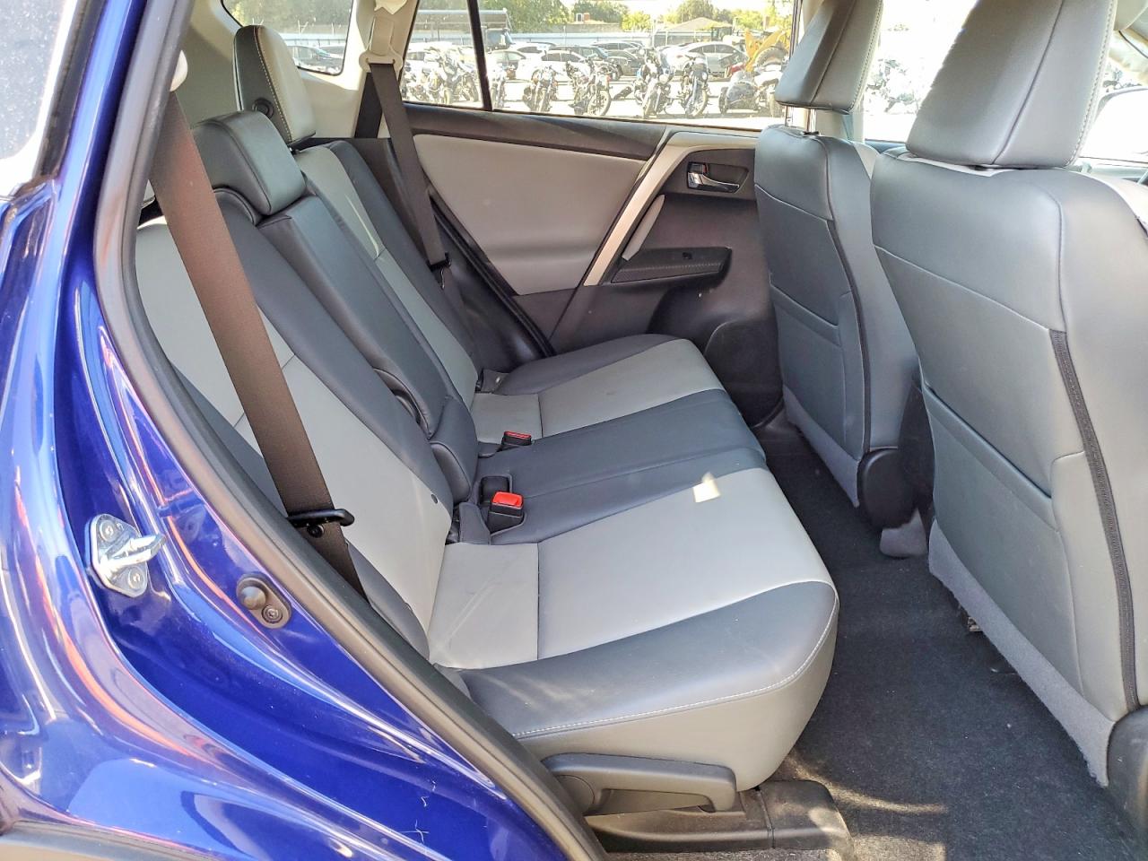 2015 TOYOTA RAV4 LIMITED photo 21