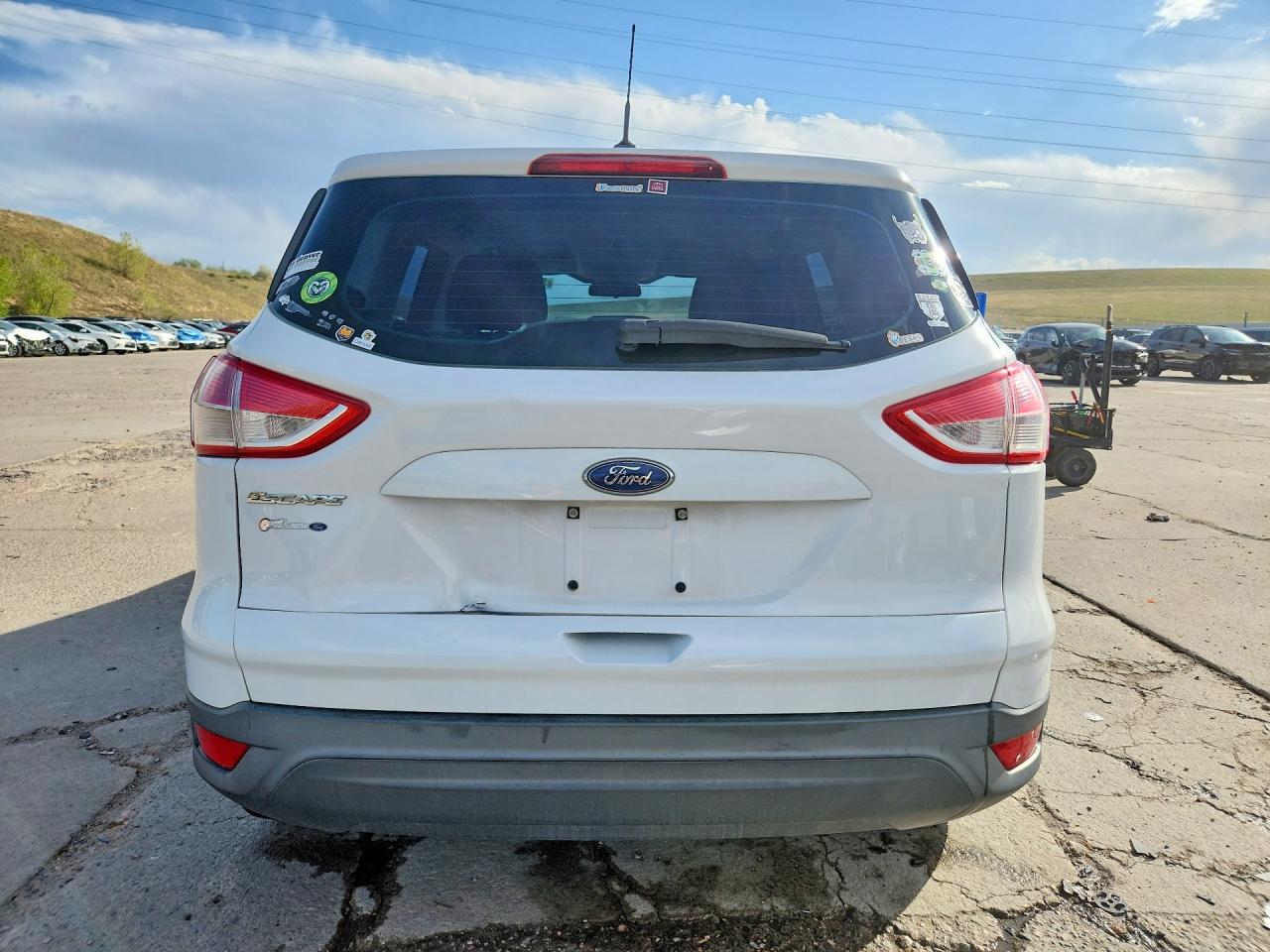 2013 FORD ESCAPE S photo 16
