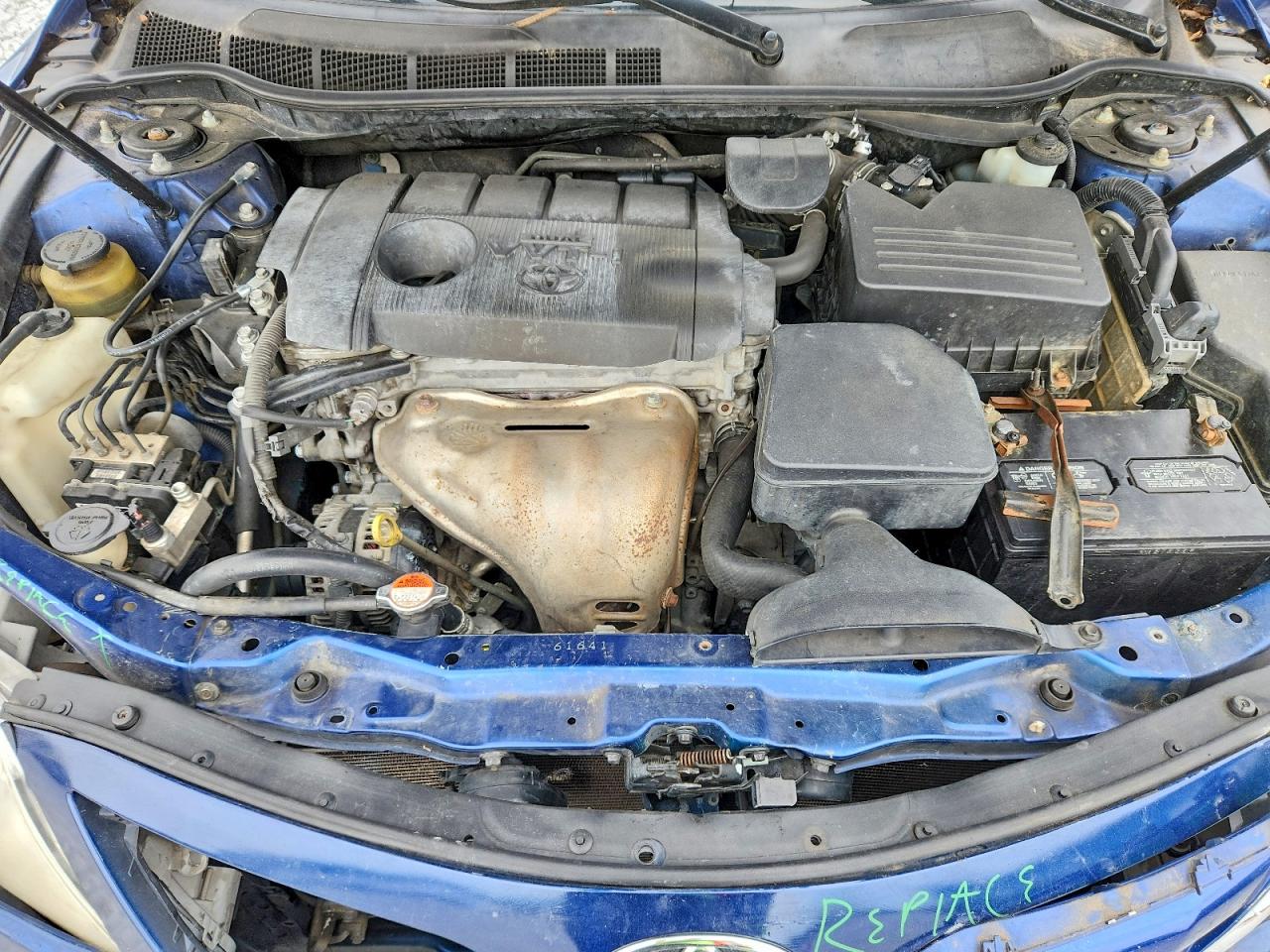 2011 TOYOTA CAMRY LE photo 21