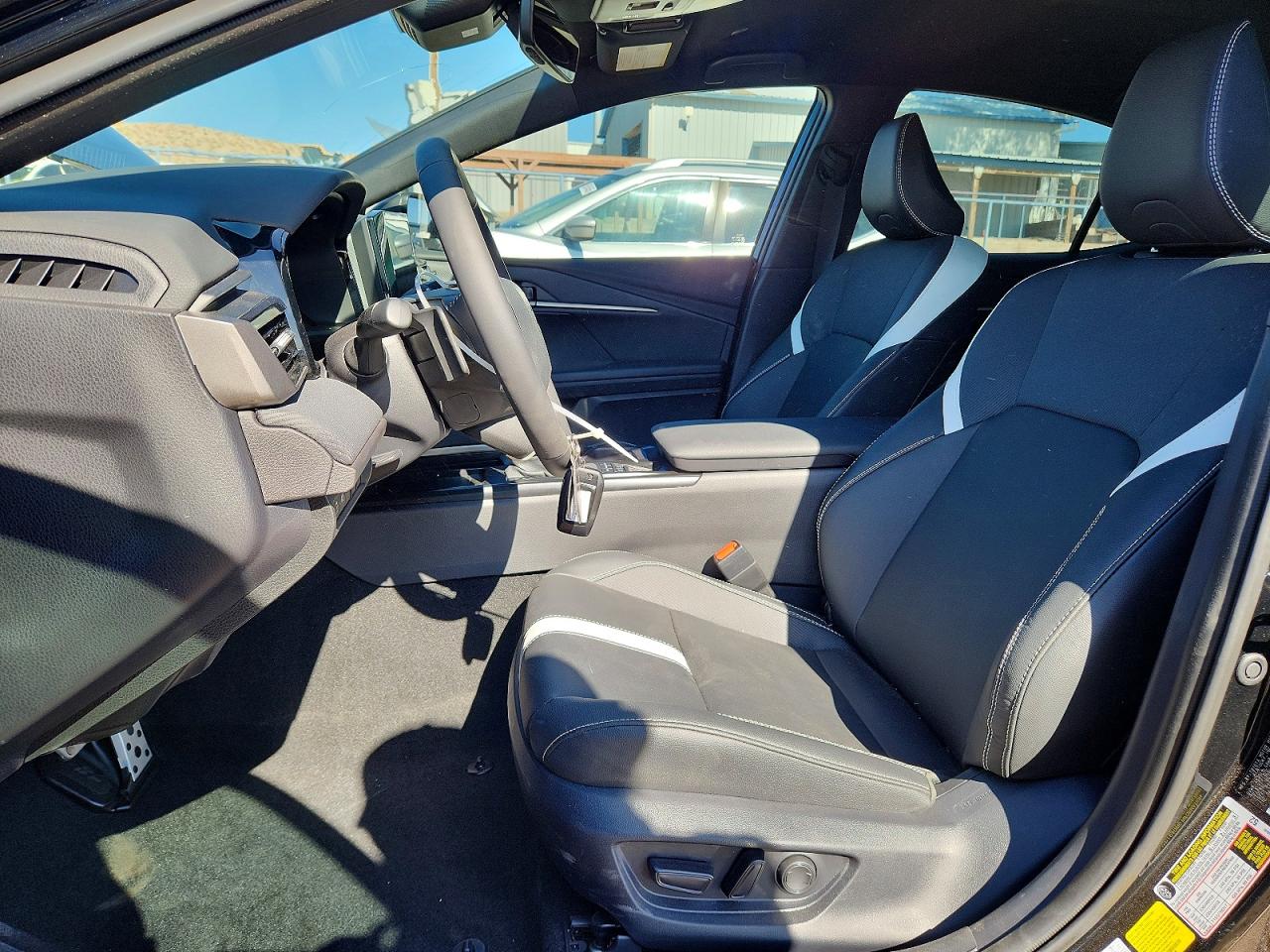2026 TOYOTA CAMRY SE photo 13