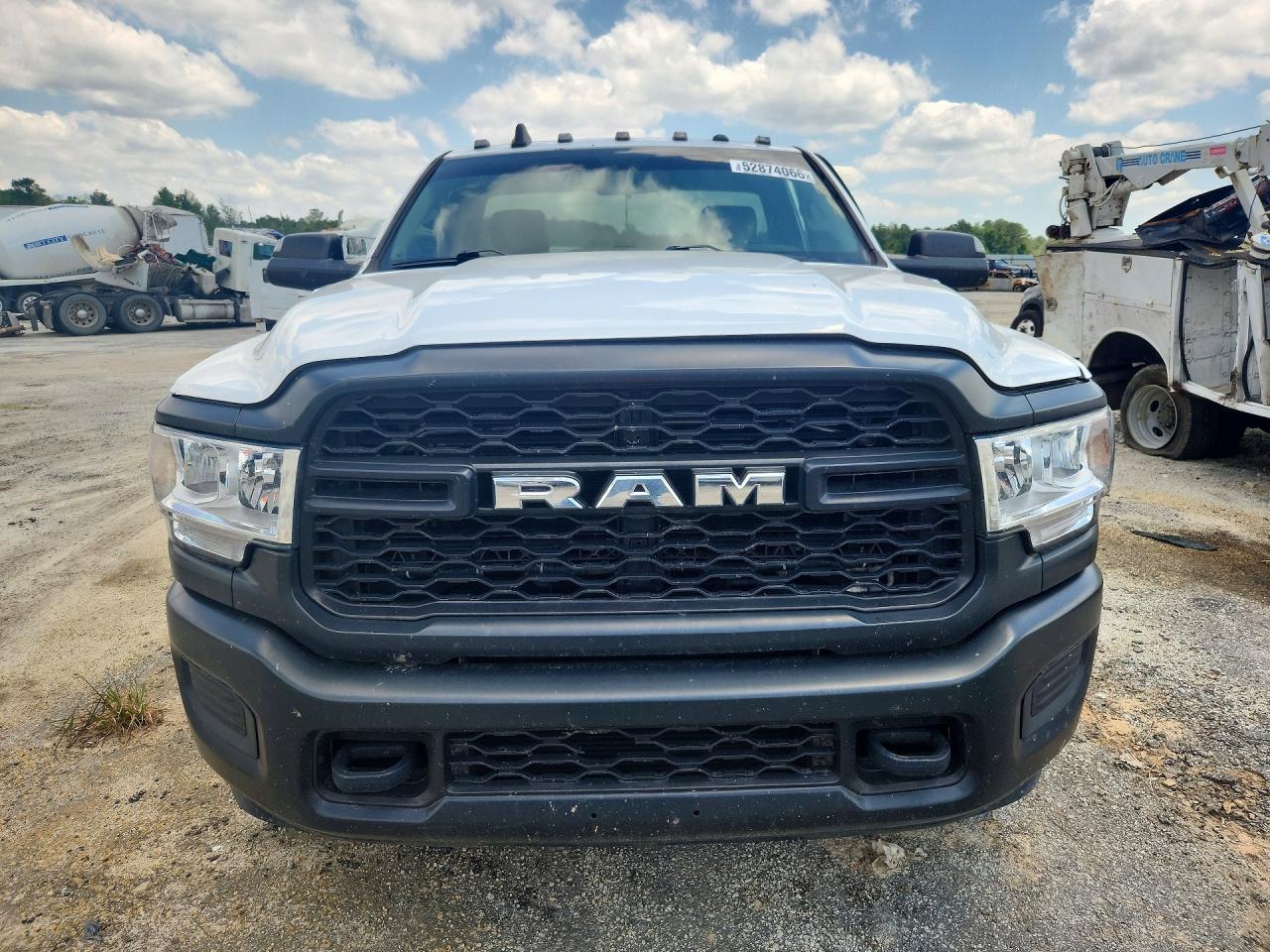 2020 RAM 3500 TRADESMAN photo 5