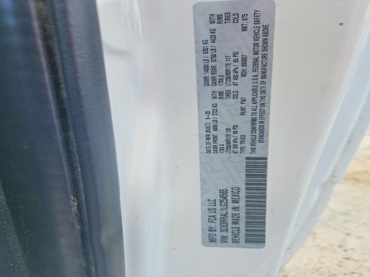 2020 RAM 3500 TRADESMAN photo 12