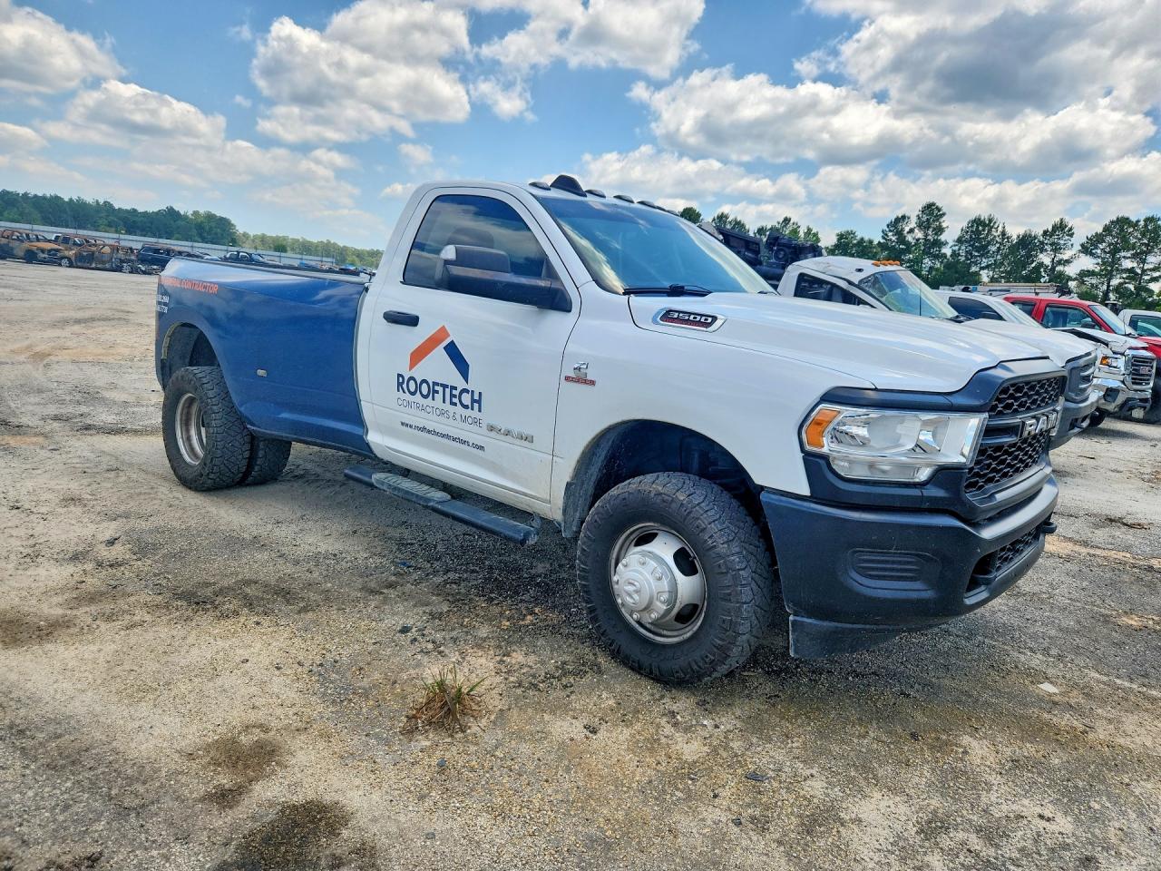 2020 RAM 3500 TRADESMAN photo 4